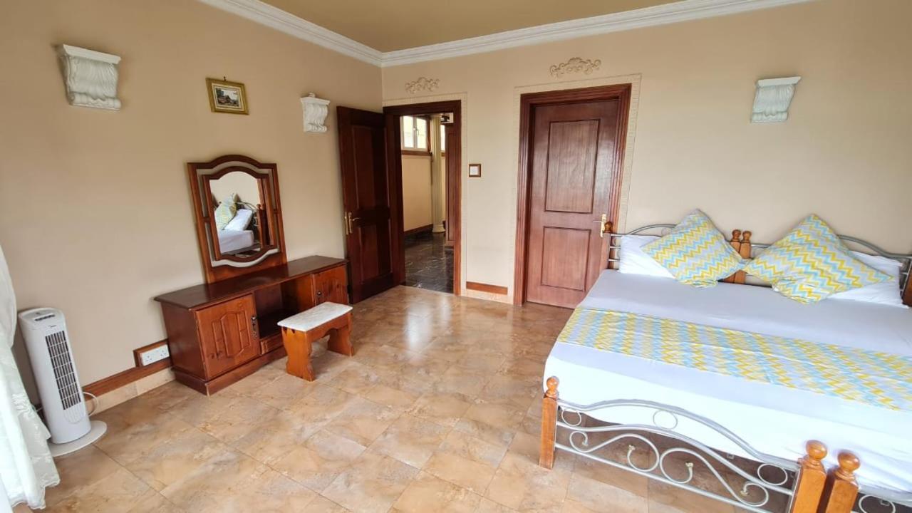 Beachfront Penthouse With Panoramic Ocean View Grand Baie Esterno foto